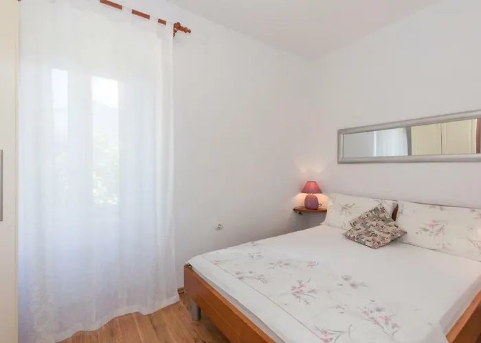 Apartments Ivona